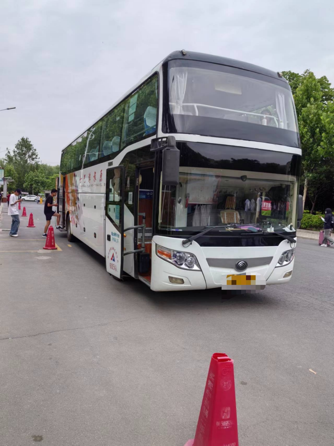 郑州旅游包车-大巴中巴景区专线